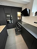 Cuisine  noir Mat avec plan de travail compact noir mat verni &agrave; Walcourt - Cuisines &eacute;quip&eacute;es design compl&egrave;tes Cr&eacute;a-M